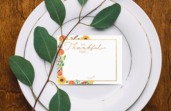 Thanksgiving grateful print out on place setting