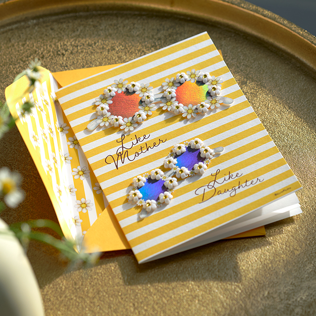 Like Mother, Like Daughter Mother's Day Card with sunglasses.