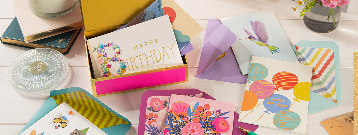 PAPYRUSカード&コサージュカード Amazon.com : Papyrus Blank Card (Sequin Butterfly) : Office