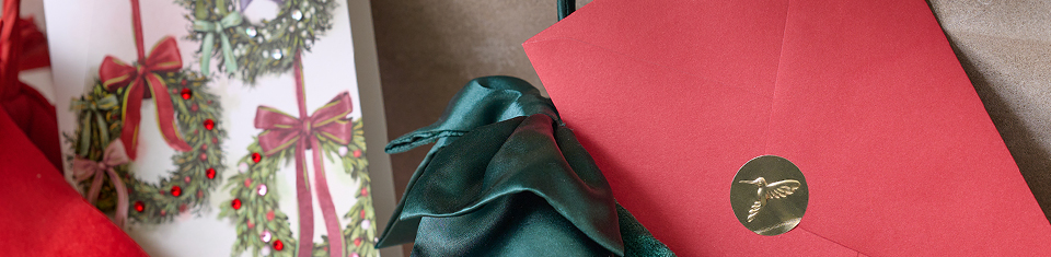Card and envelope with a Papyrus seal